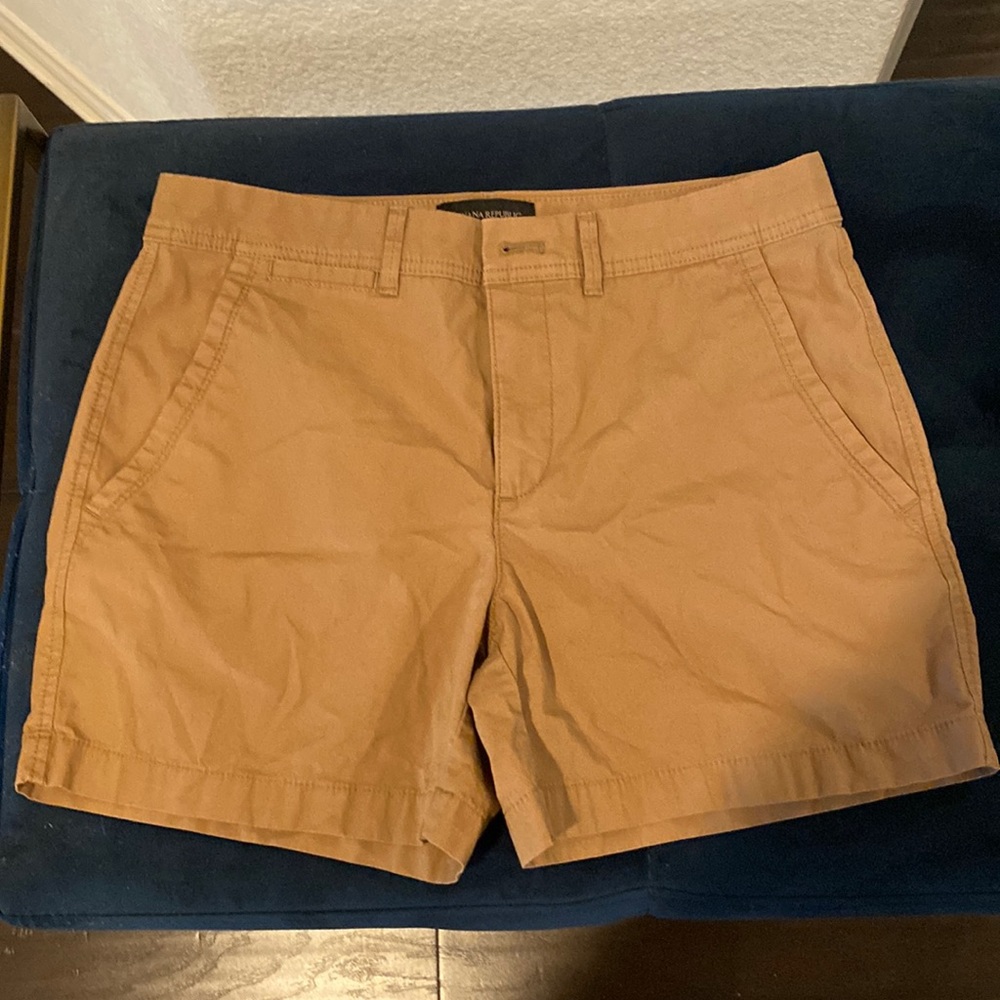 NWOT Women’s Banana Republic 5” Shorts 🩳